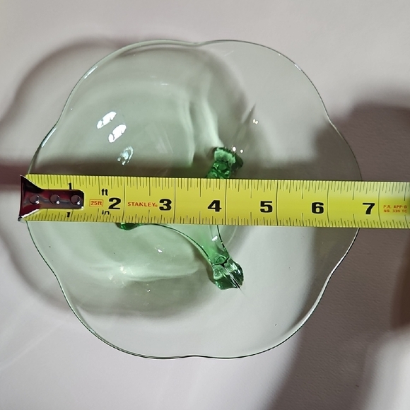 Uranium Fostoria #2394 Green 3-Toed Footed Bowl - Picture 4 of 5